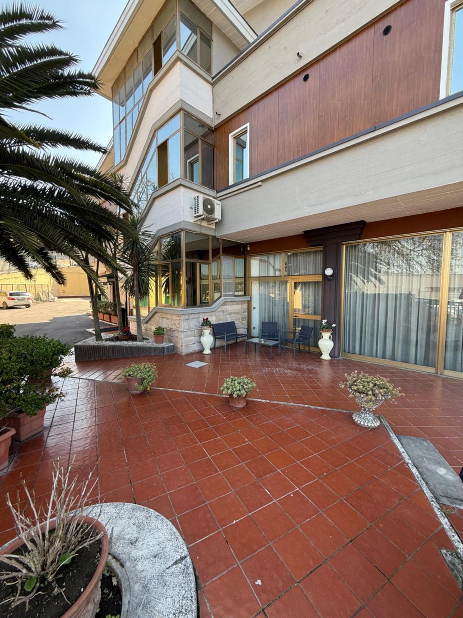 Cristal Hotel Manocalzati Buitenkant foto
