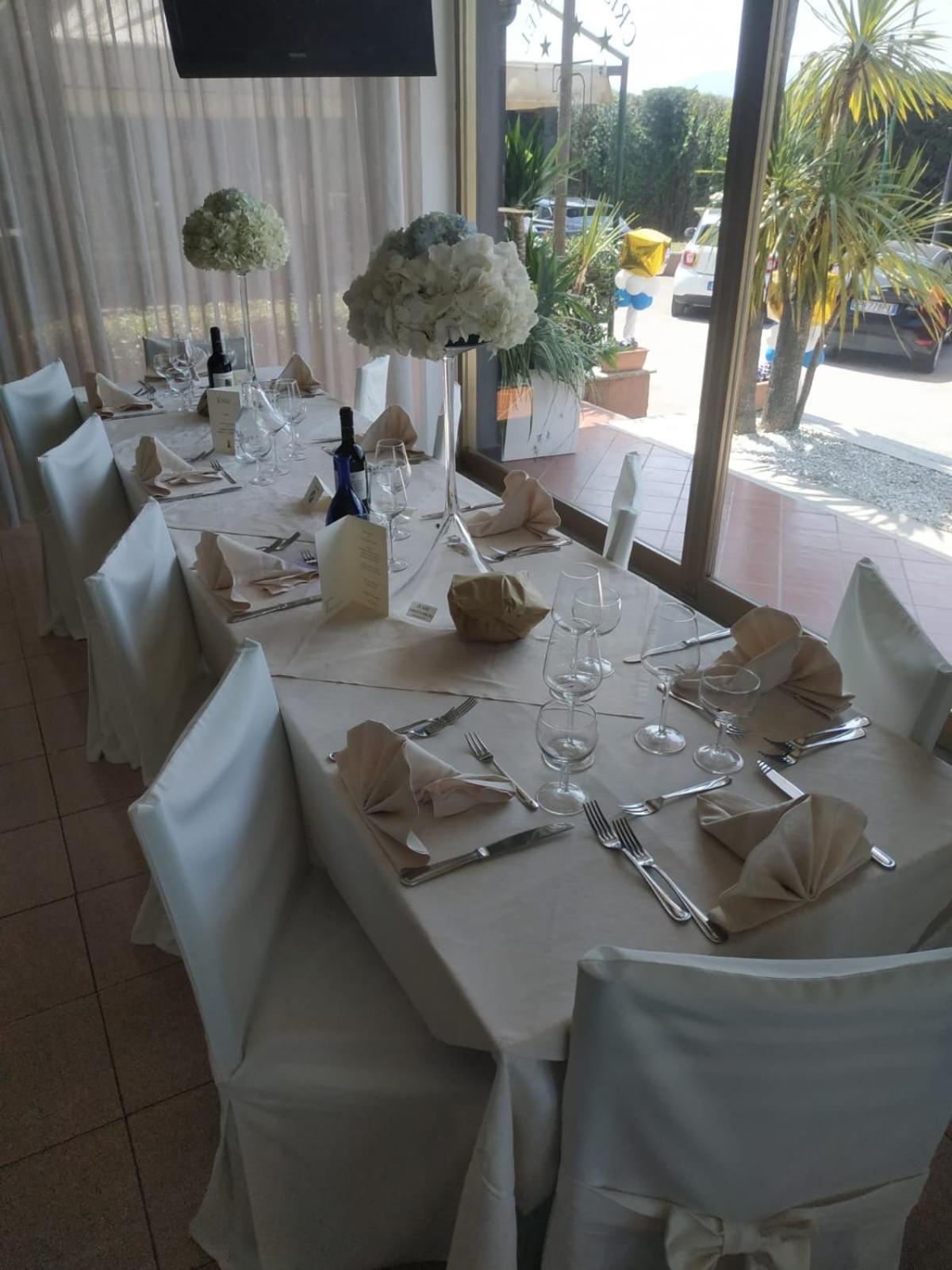 Cristal Hotel Manocalzati Buitenkant foto