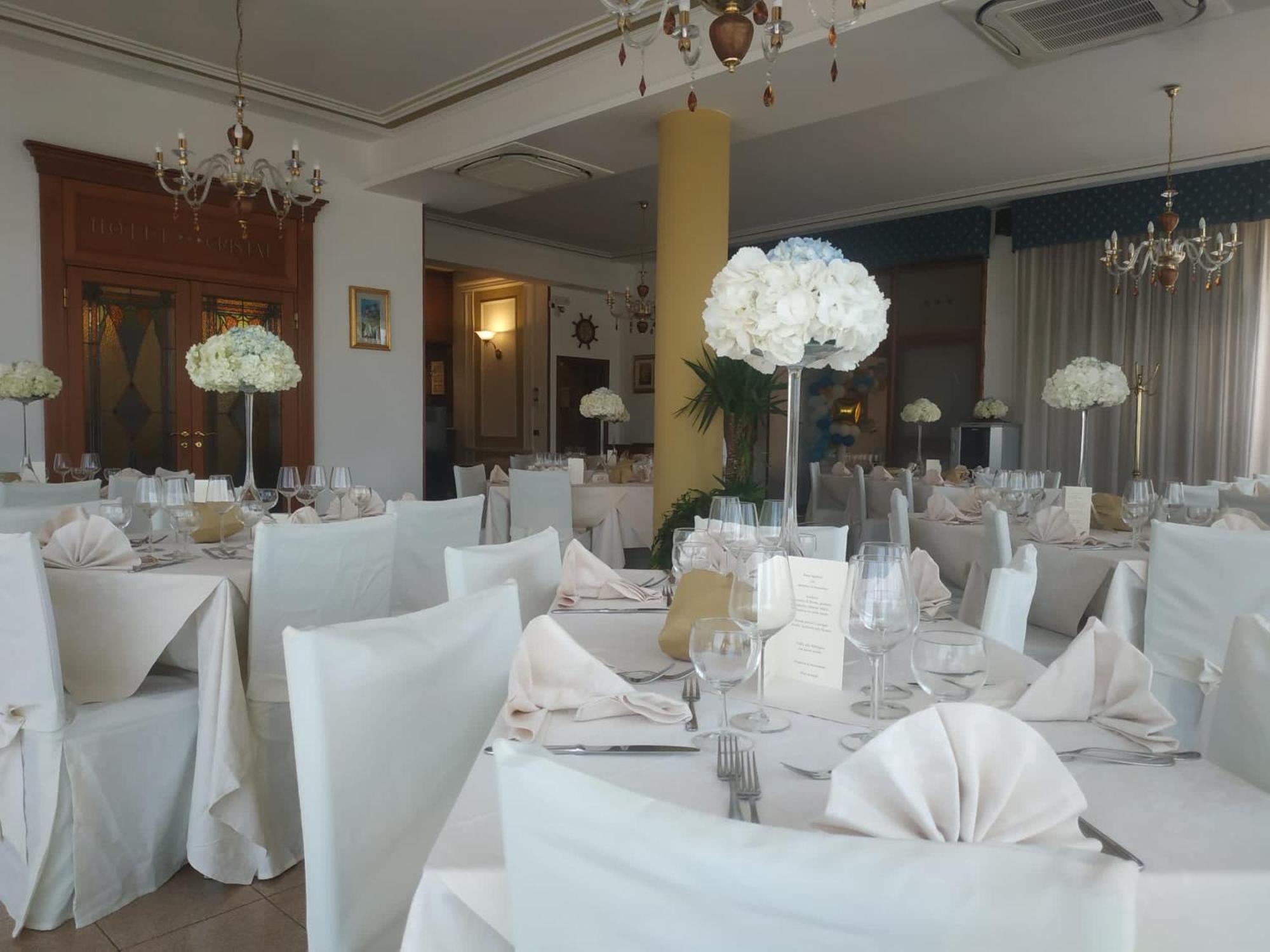 Cristal Hotel Manocalzati Buitenkant foto