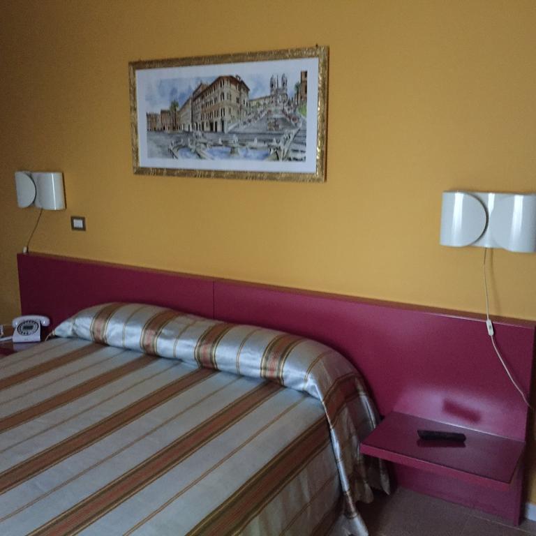 Cristal Hotel Manocalzati Buitenkant foto